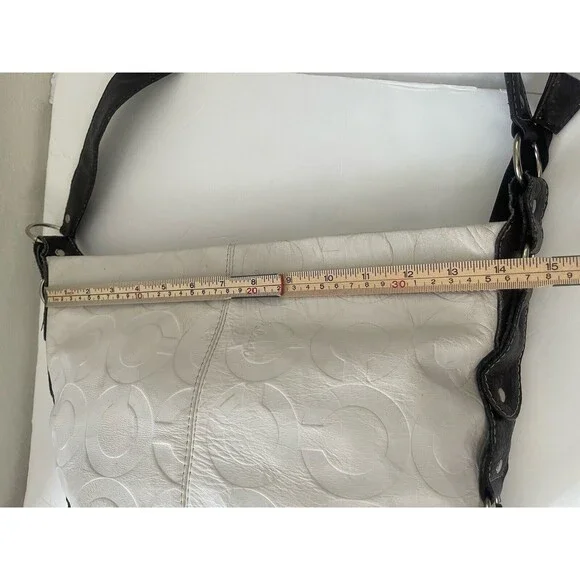 Coach Women’s White Shoulder Bag Dark Brown Strap Please Read - Picture 4 of 16